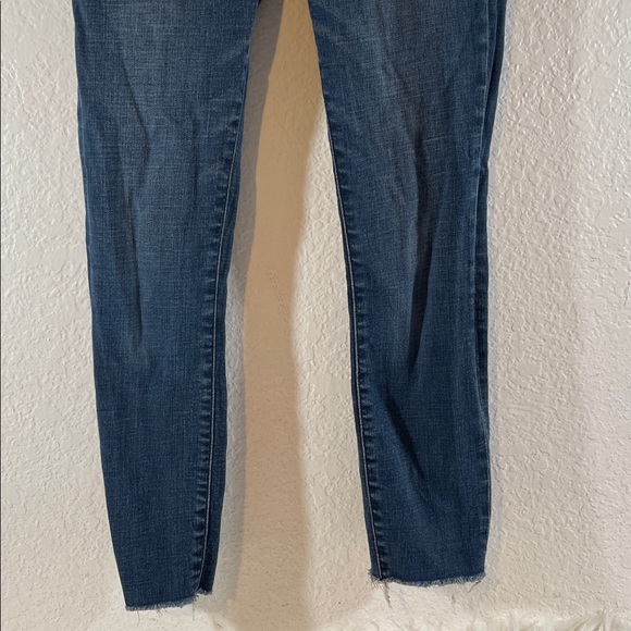 ABERCROMBIE & FITCH Mid Rise Super Skinny Ankle Denim Jeans Raw Hem Size 0 - Picture 3 of 8